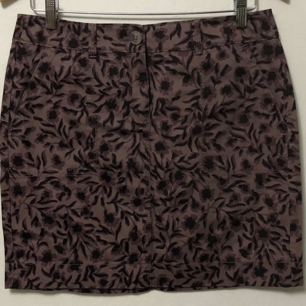 Ann Taylor loft denim mini skirt size 6